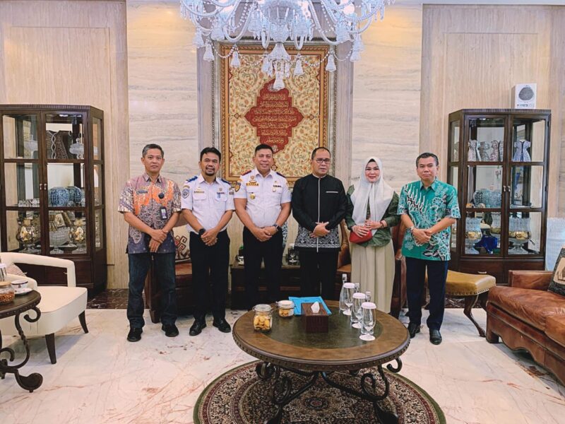 Audiens ke Wali Kota Makassar, Peresmian Midlle Ring Road dan Harhubnas.