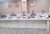 Presentasi Vendor (PT. Finnet) terkait program kerjasama berbasis layanan digital dalam ruang lingkup kerja dan tupoksi Dinas Perhubungan Kota Makassar.