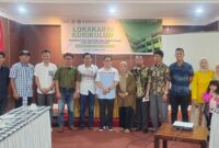 Dalam lokakarya, akademisi dari Universitas Hasanuddin, Dr. Amril Hans, S.AP., MPA, diundang sebagai narasumber untuk membagikan pengetahuan tentang penyusunan kurikulum yang sesuai dengan standar akademik.