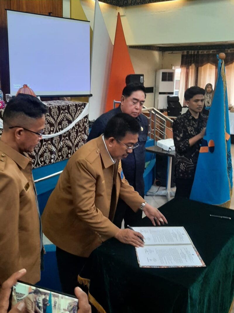 Pelantikan dan pengukuhan PC AAI Kota Parepare berlangsung Sabtu 12 Oktober 2024 di Rumah Jabatan Wali Kota Pare-Pare, dihadiri langsung oleh Pj.Wali Kota Parepare, Dr.H.Abdul Hayat Gani, M.Si sekaligus memberikan sambutan. 